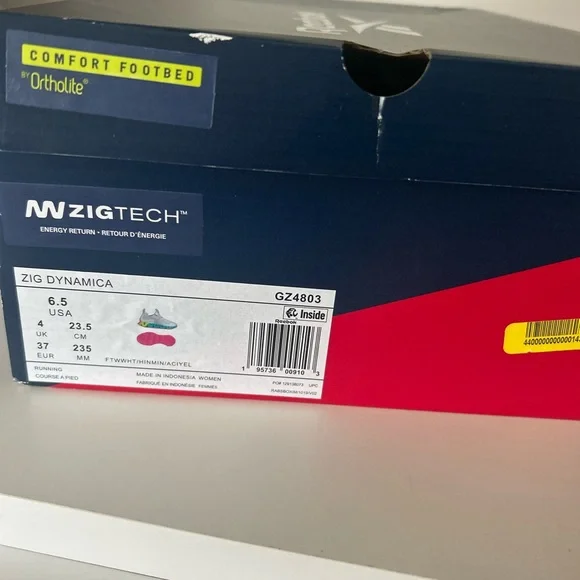 Reebok ZIG DYNAMICA, size 6.5 women’s, white with neon colors - Picture 2 of 4